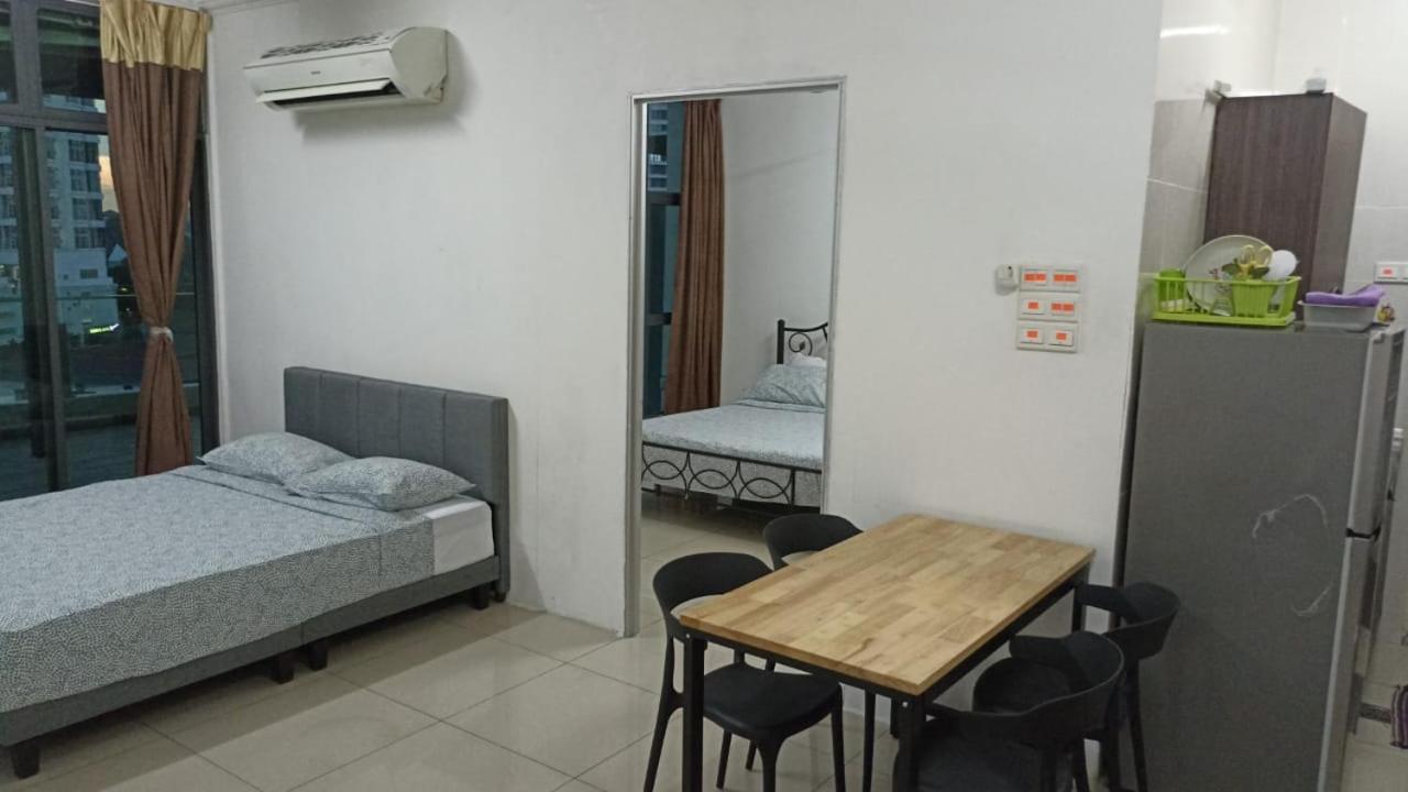 Vista Alam Serviced Apartment Near Idcc Sacc Pkns Uitm Msu Avisena Shah Alam Exterior photo