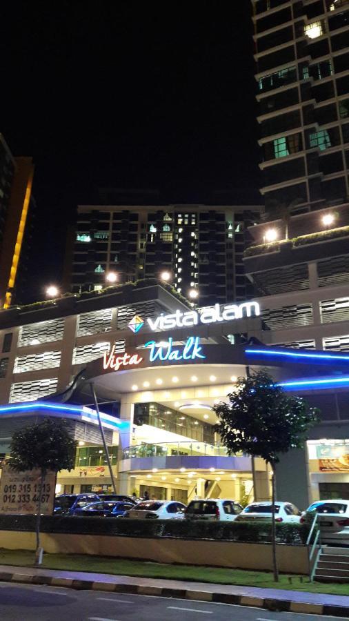 Vista Alam Serviced Apartment Near Idcc Sacc Pkns Uitm Msu Avisena Shah Alam Exterior photo